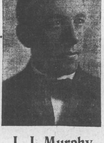 Photograph belonging to the article