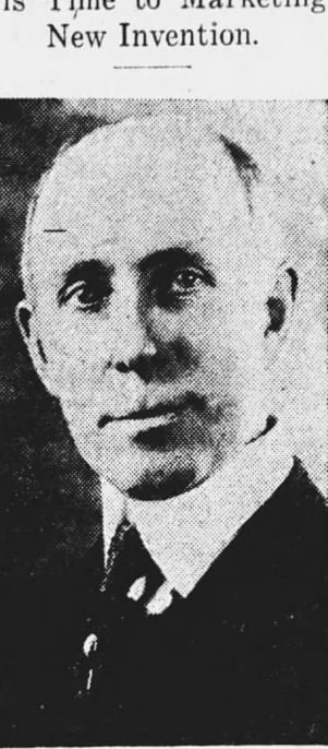 Photograph belonging to the article